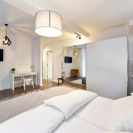 Moin Moin Double Bedroom Suite, Town Centre Zagrzeb Zewnętrze zdjęcie